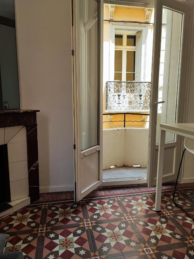 Vauban Palm Apartment Perpignan Bagian luar foto